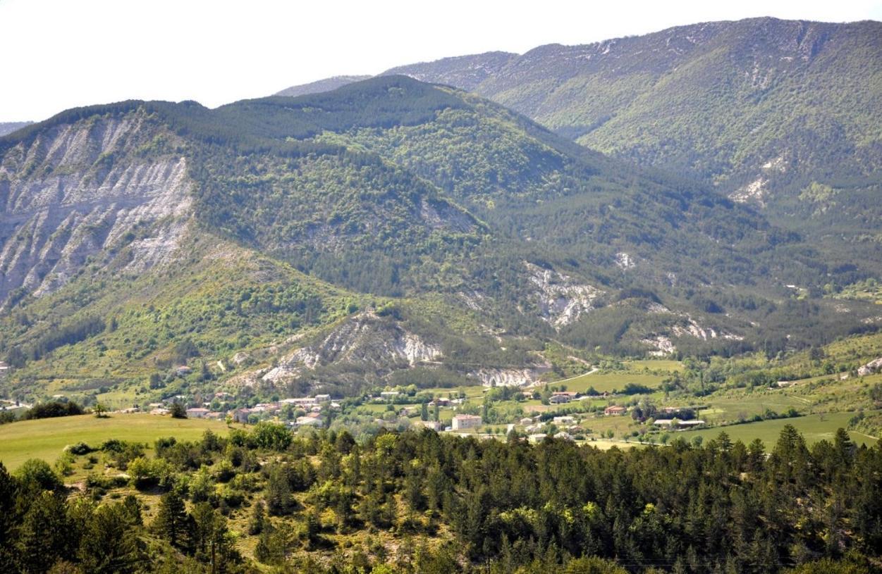 Auberge De Barret Sur Meouge Dış mekan fotoğraf